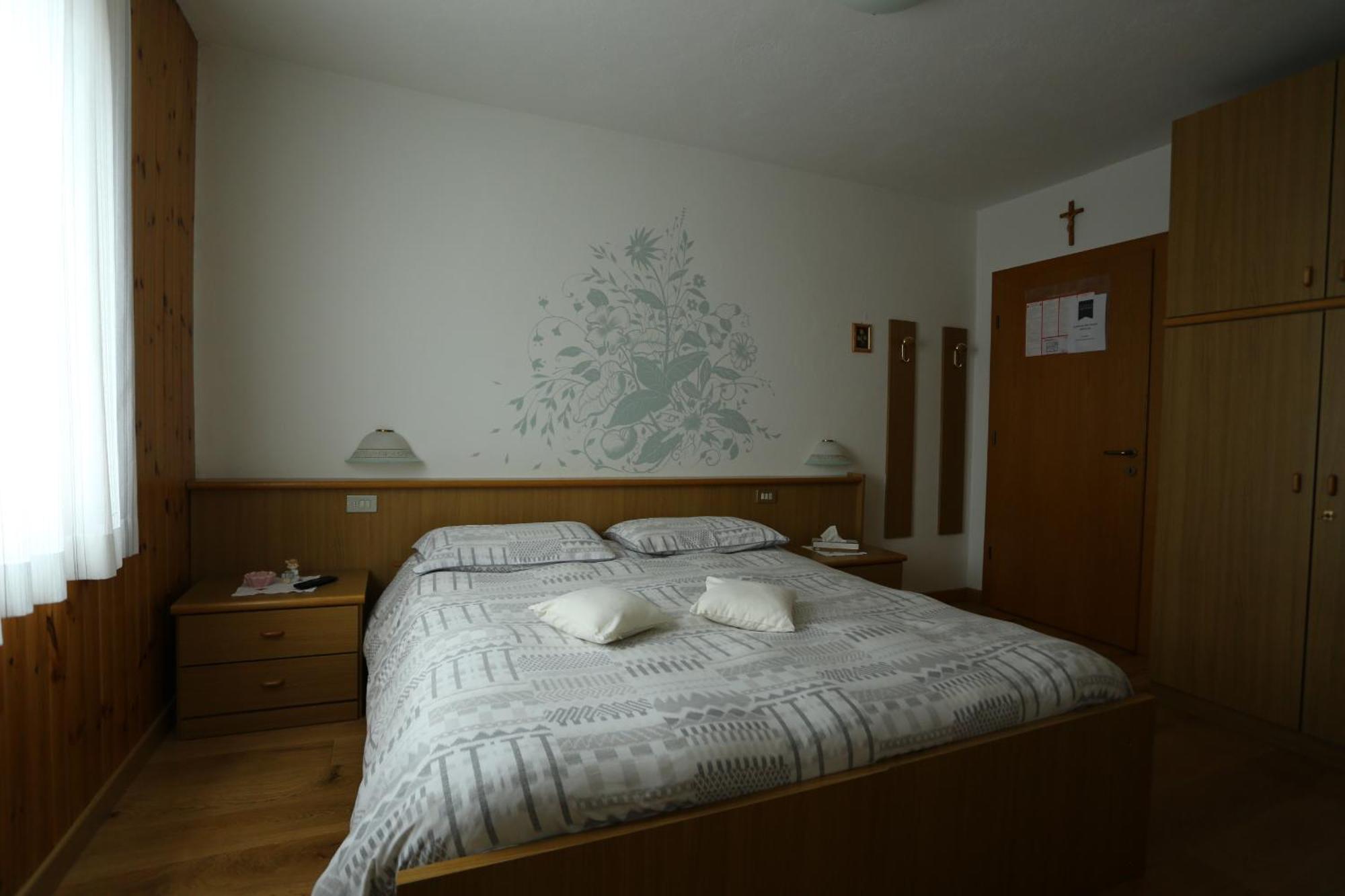 Garni Miravalle Moena Bagian luar foto